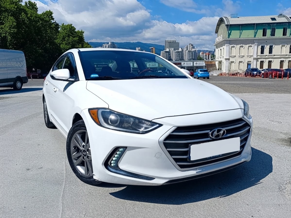 Hyundai Elantra Hyundai Elantra