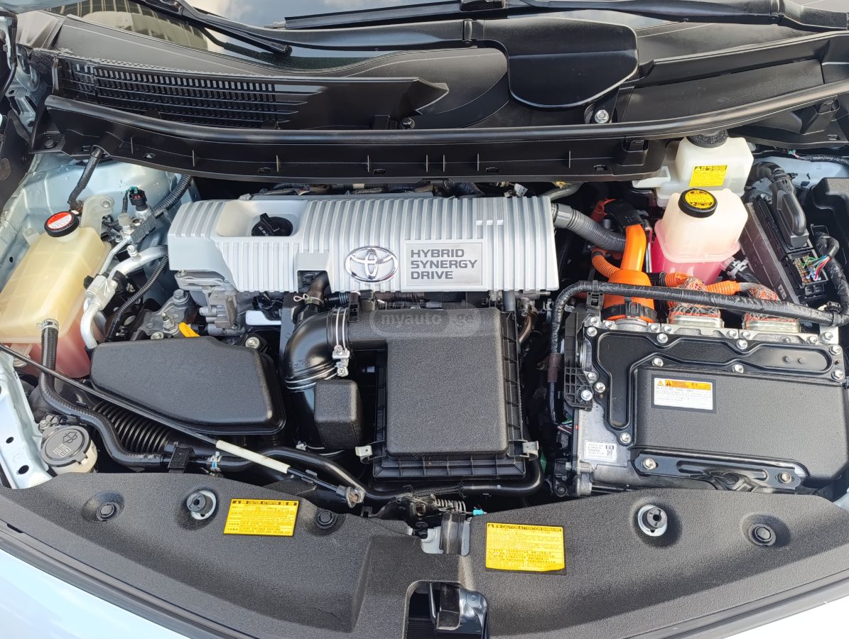 Toyota Prius V